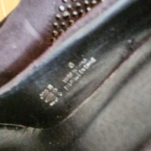 Black suede women's heels, size 8 GUC - Picture 2 of 3